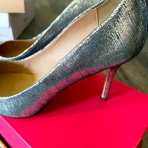 Beautiful, metallic J crew 2” pump